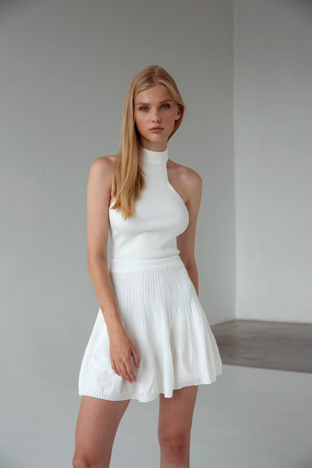 falda ariane blanca